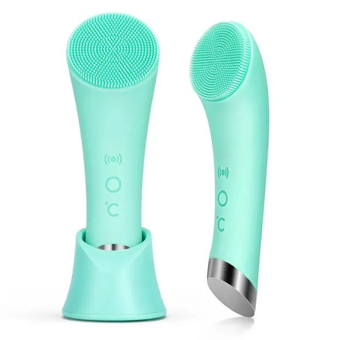 Warm Silicone Facial Brush for Spa-Like Daily Cleansing